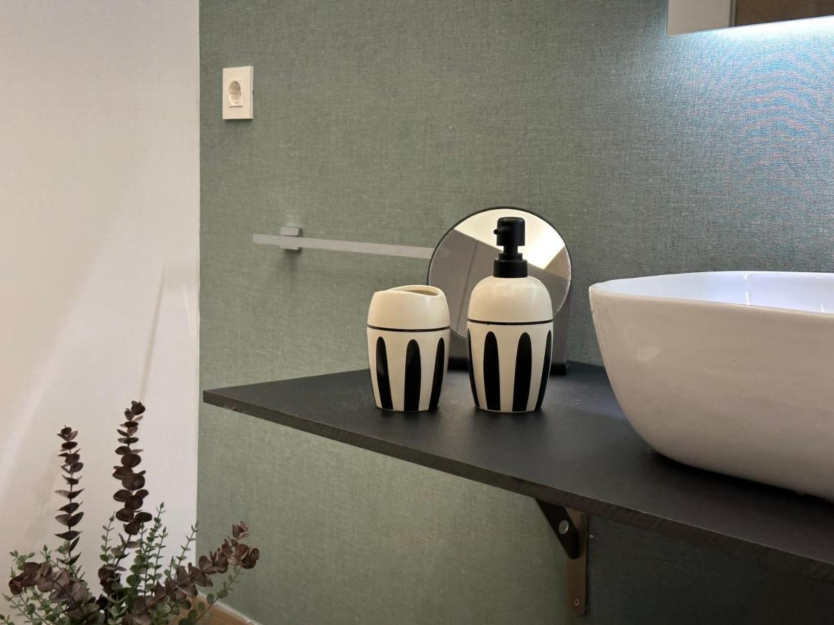 Suites 18 - Hostatel Granada Kültér fotó